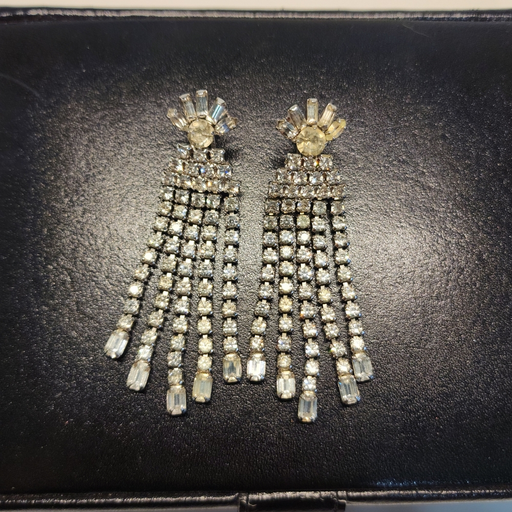 Elegant Silver Crystal Dangle Earrings